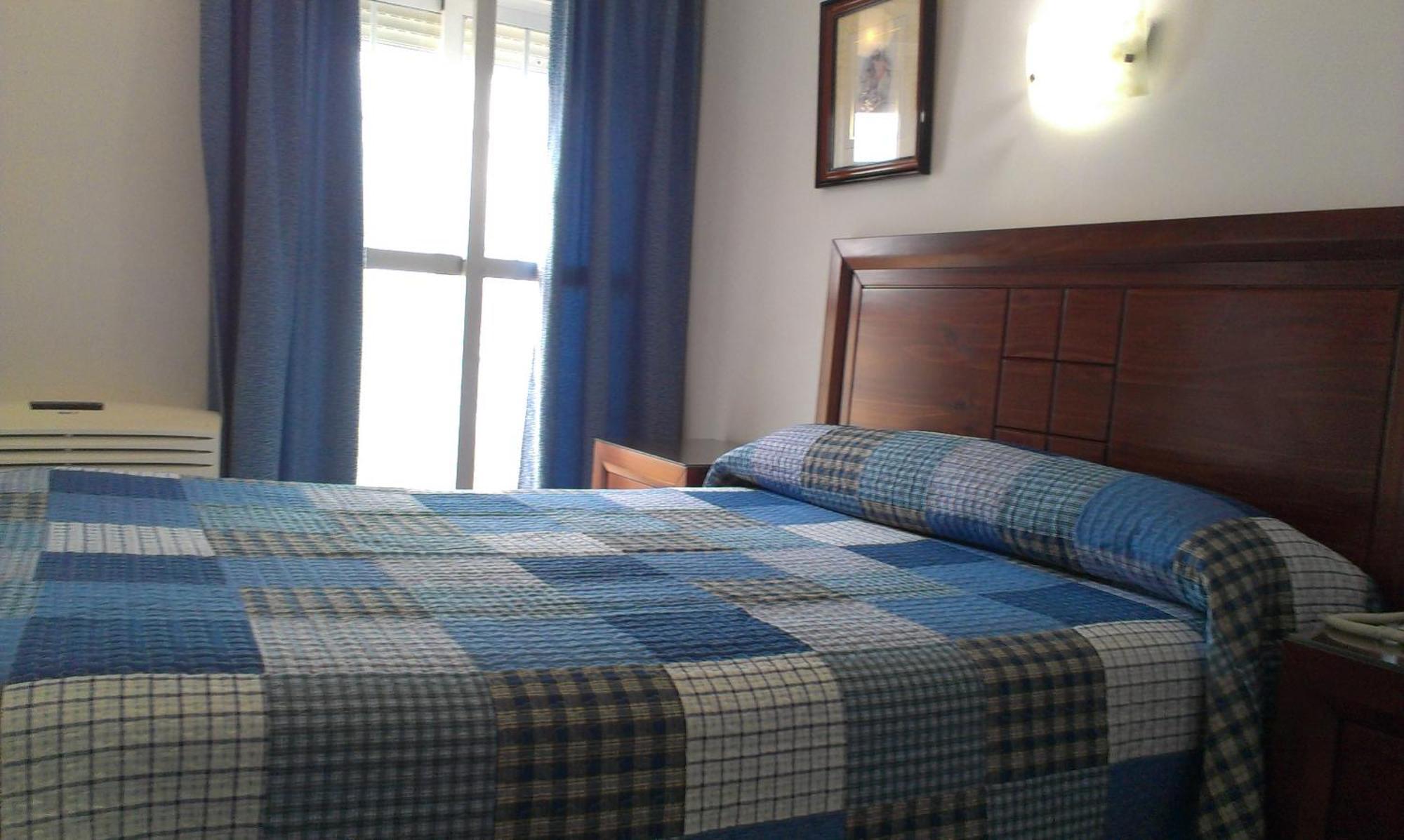 Hotel Marina Victoria Algeciras Eksteriør bilde
